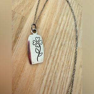 925 Sterling silver flower daughter pendant necklace